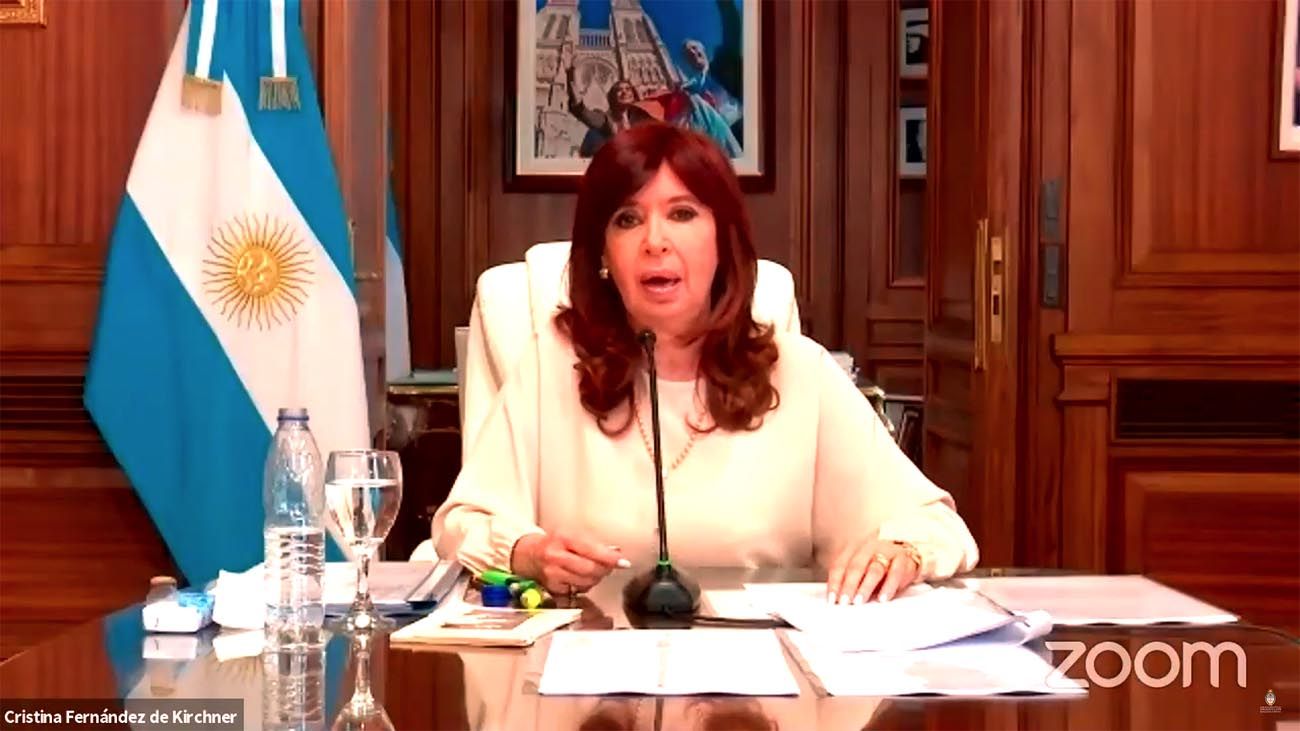 Cristina Fernández en la Audiencia vía Zoom por Dólar futuro