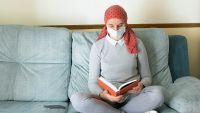 Covid-19: personas con cáncer y embarazadas pueden ser vacunadas