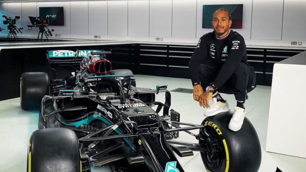 lewisHamilton20202021