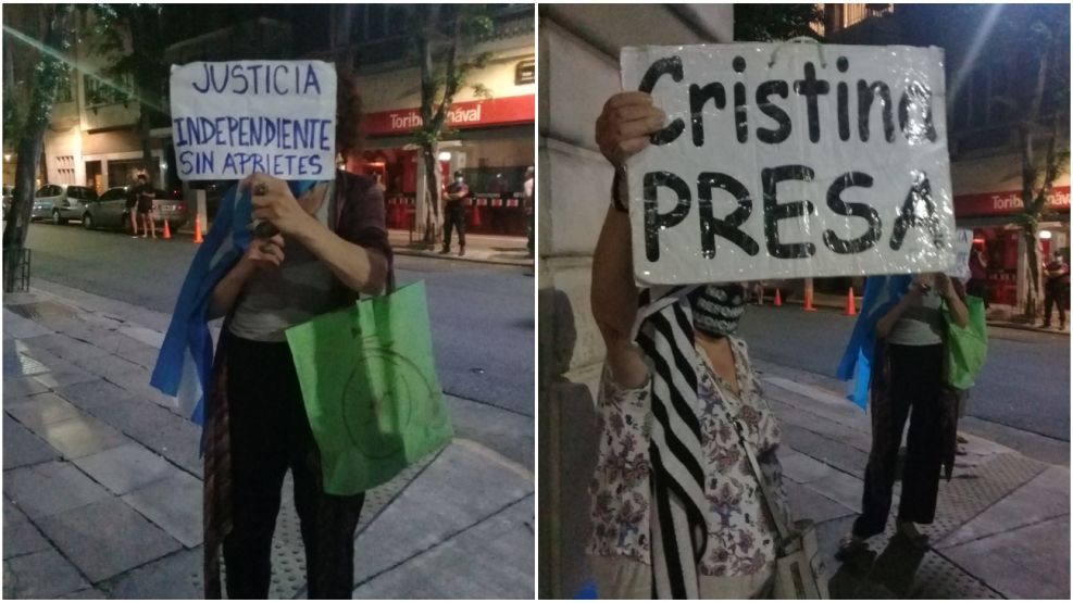 Protestas frente a la casa de la vicepresidenta Cristina Kirchner.