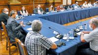 20210306_massa_sindicalistas_prensa_diputados_g