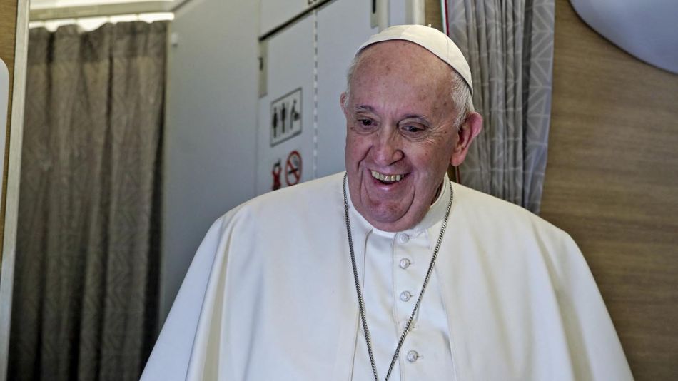 Papa Francisco de Regreso a Roma 20210308