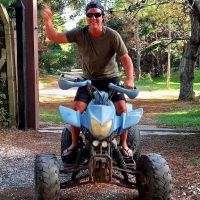 Juan Ponce de León se vacunó contra el Coronavirus a los 45 años, lo posteó y luego lo borró