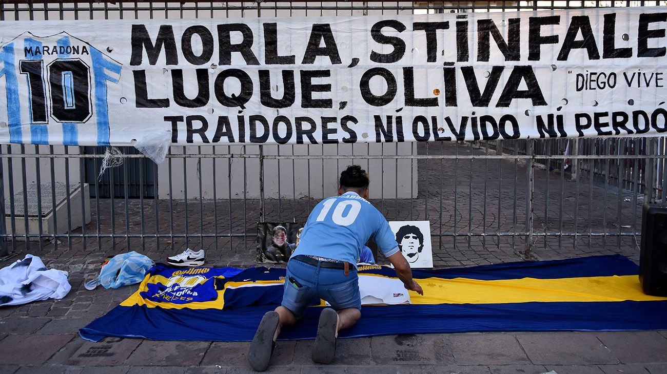 Marcha y reclamo por Justicia en la causa que investiga la muerte de Maradona.