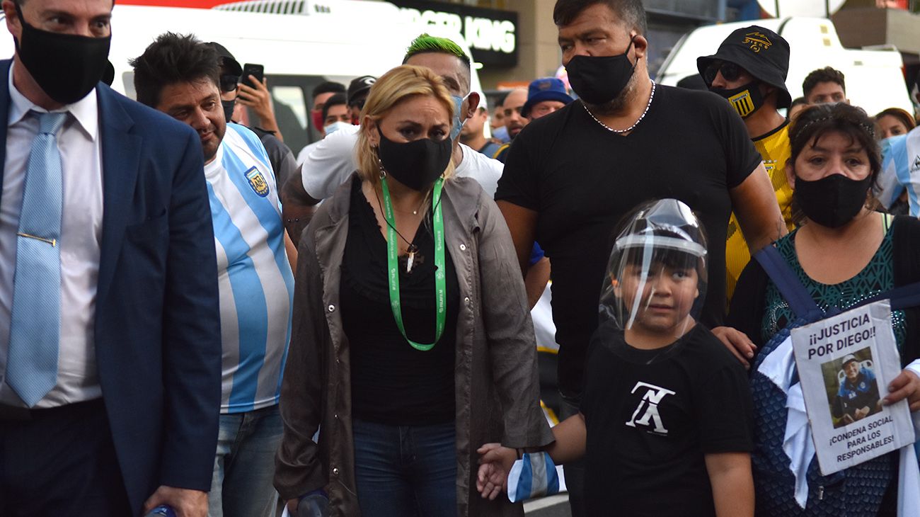 Marcha y reclamo por Justicia en la causa que investiga la muerte de Maradona.