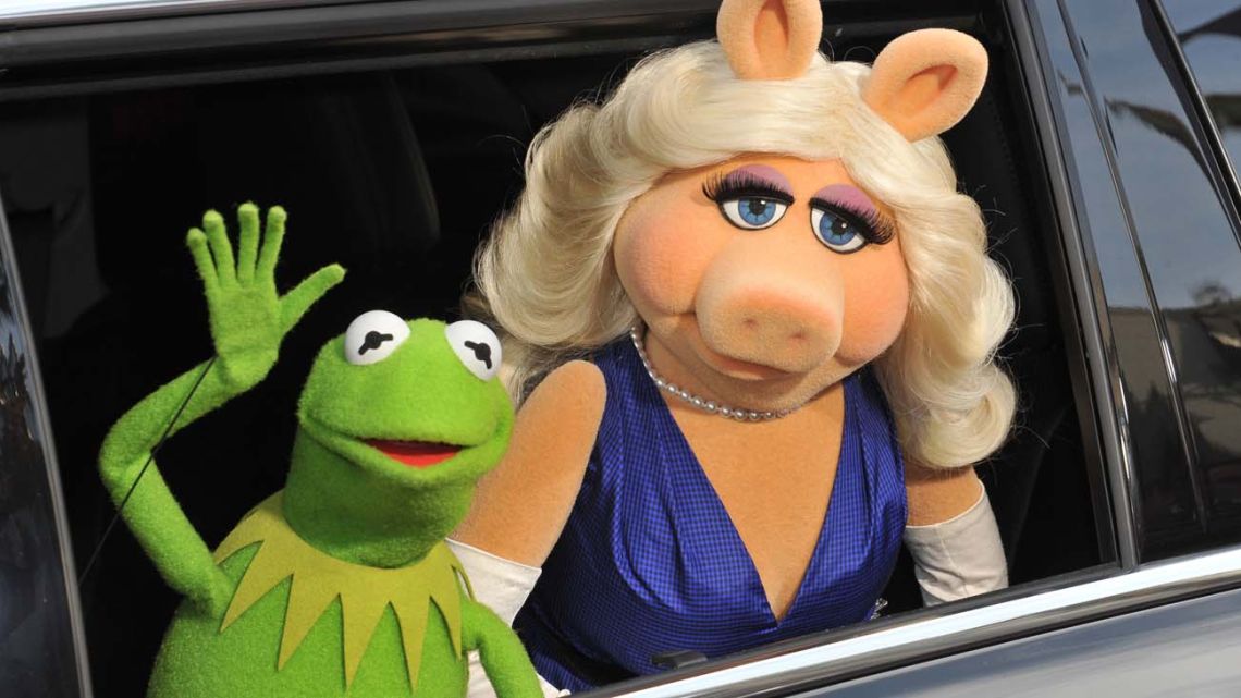 Miss Piggy y la rana René se sumaron a la lista negra de los dibujos  animados 