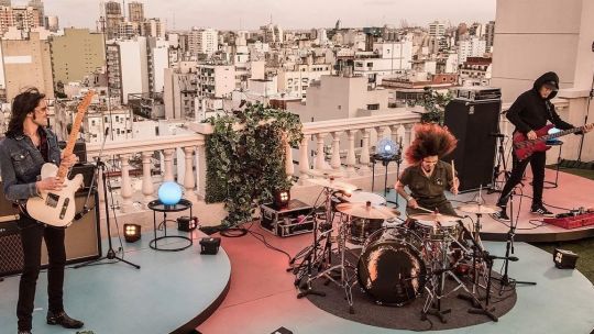 Picnic en el piso 12: arrancó el programa que reúne música, filosofía y atardeceres