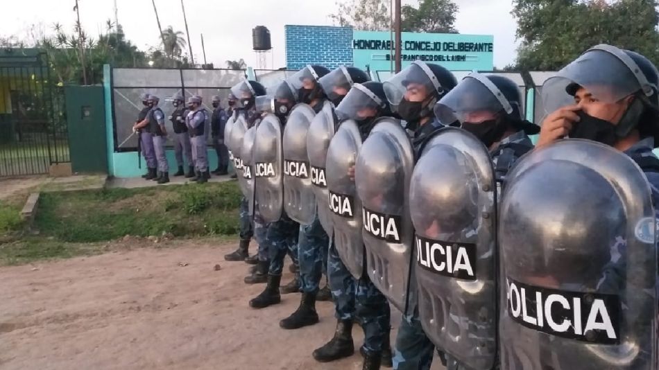 Policía Formosa Canto Insfrán