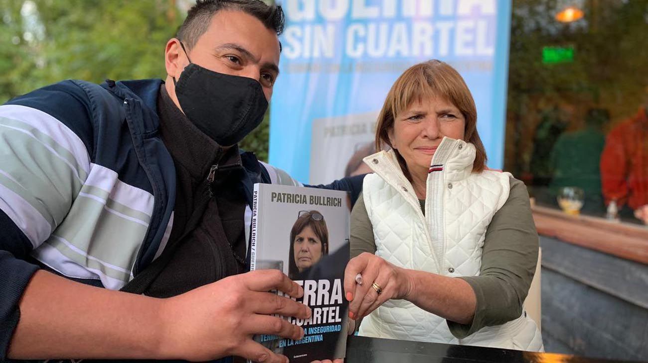 Patrica Bullrich presenta su libro