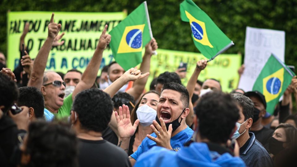 Brasilia Heads for Lockdown With Hospitals Facing Covid Collapse