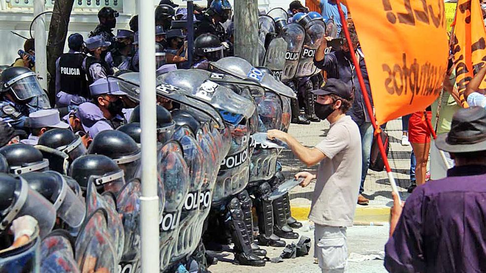 20210313_policia_marcha_protesta_cedoc_g