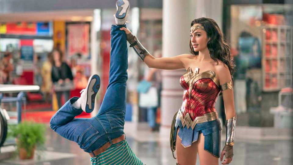 20210314_gal_gadot_gzawarner_g