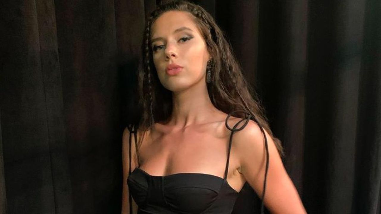 Reapareció Delfina Chaves con un sensual desnudo y cambio de look | Caras