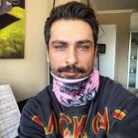 Quién es Onur Tuna, el actor con "ojos deslumbrantes" de Doctor Milagro