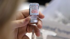 Parestesia: qué se sabe sobre la enfermedad que España asocia a la vacuna de Moderna