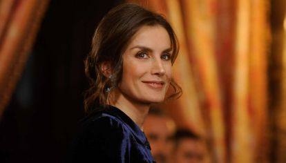 Letizia Ortiz sorprende en este vestido blanco que usó hace 15 años