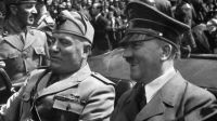 Adolf Hitler y Benito Mussolini 