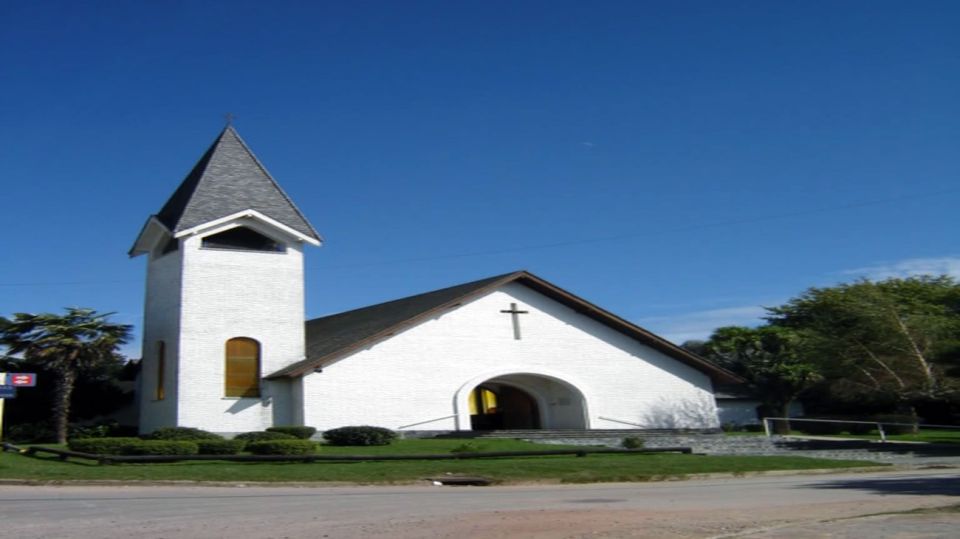 BARKER, Parroquia de Santo Cristo