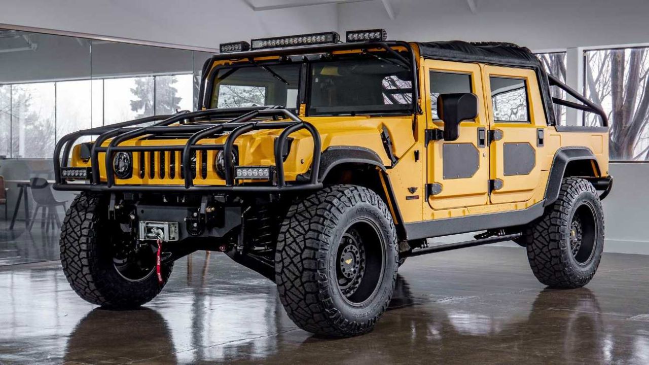 Este Hummer H1 personalizado es la reconversión perfecta de un clásico