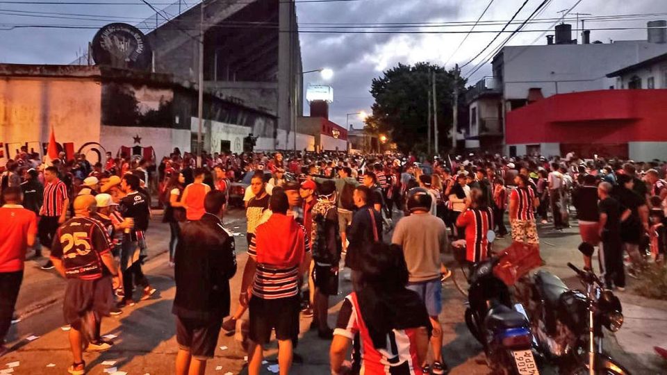 Hinchada Chacarita Jr 20210319