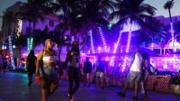 Miami Beach turistas toque de queda g_20210320
