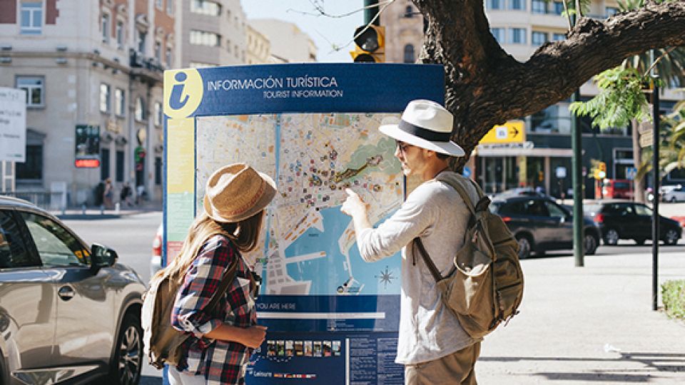 TURISMO. En el sector, las actividades más afectadas por la crisis económica son agencias de viaje y la hotelería.