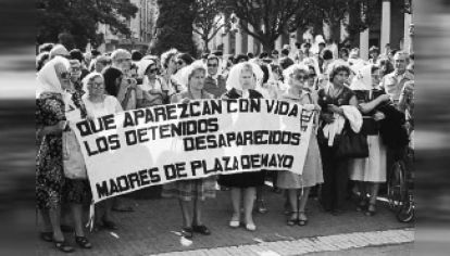 Madres. Reconocidas por las femnistas de hoy.