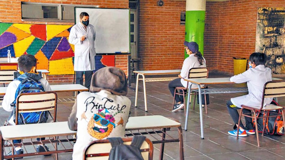 20210321_escuela_aula_protocolo_gza_gcba_g