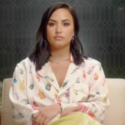 Demi Lovato hablando de frente a cámara, una constante de esta miniserie documental de cuatro episodios.