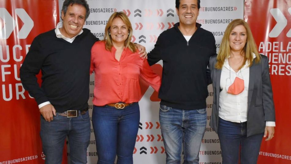 Maxi Abad y Gastón Manes, junto a su vice