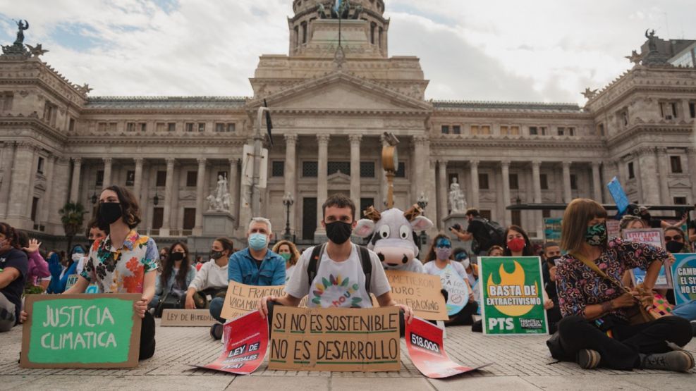 Sentada en el Congreso de la Nación por el Día Mundial del Agua