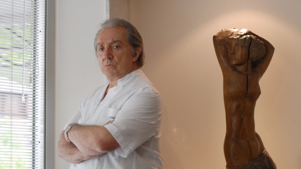 El doctor José Juri, entrevistado por Magdalena Ruiz Guiñazú en 2008.
