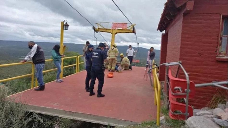 Accidente Aerosillas Córdoba 20210325