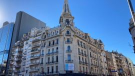 Trabajos de restauración de la Confitería del Molino.