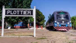 El tren a Plottier volvió a funcionar después de 29 años.
