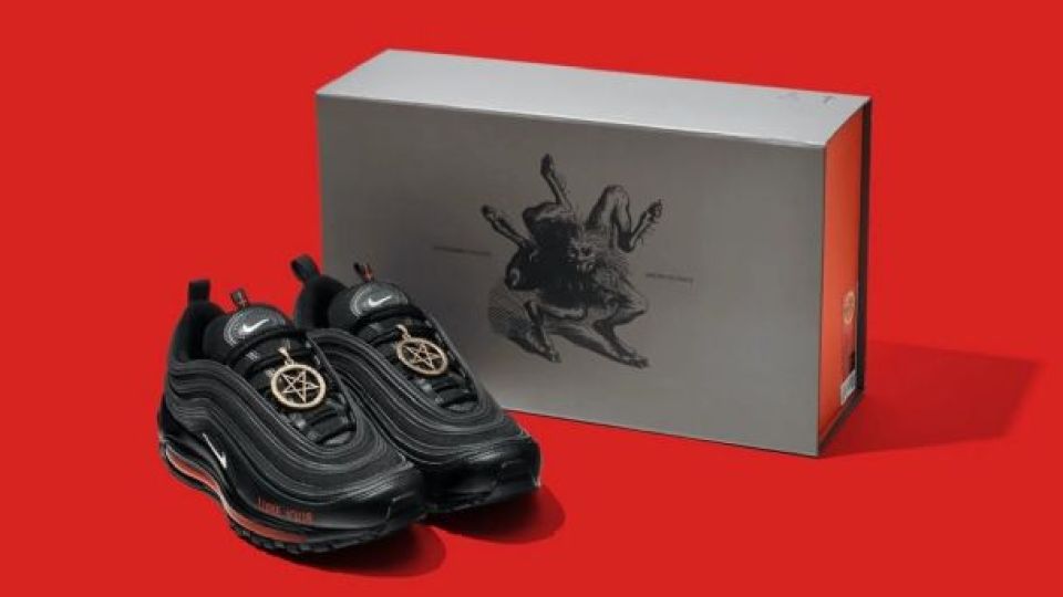 nike devil sneaker