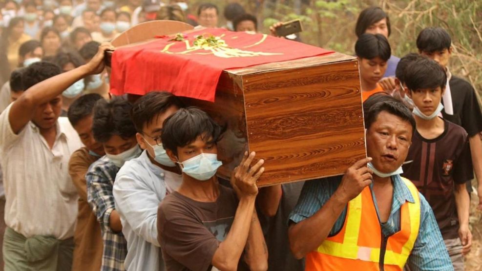Myanmar Muertos Golpe