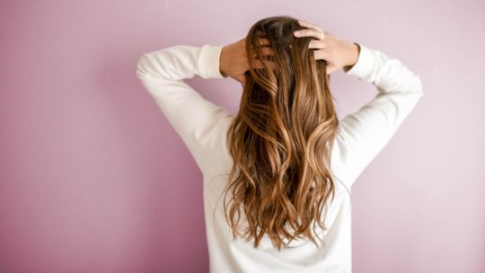Consejo fundamental: al cabello hay que sanarlo, no maquillarlo.