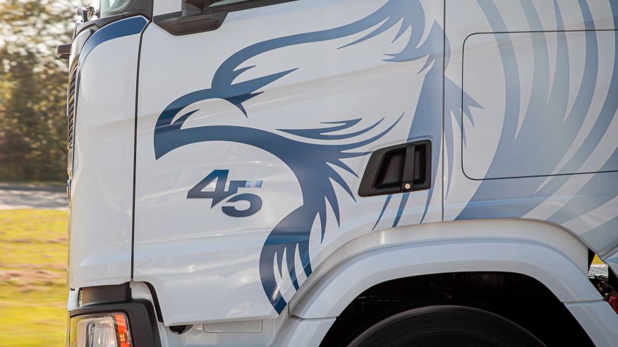 Scania lanza una edición limitada por sus 45 años en la Argentina