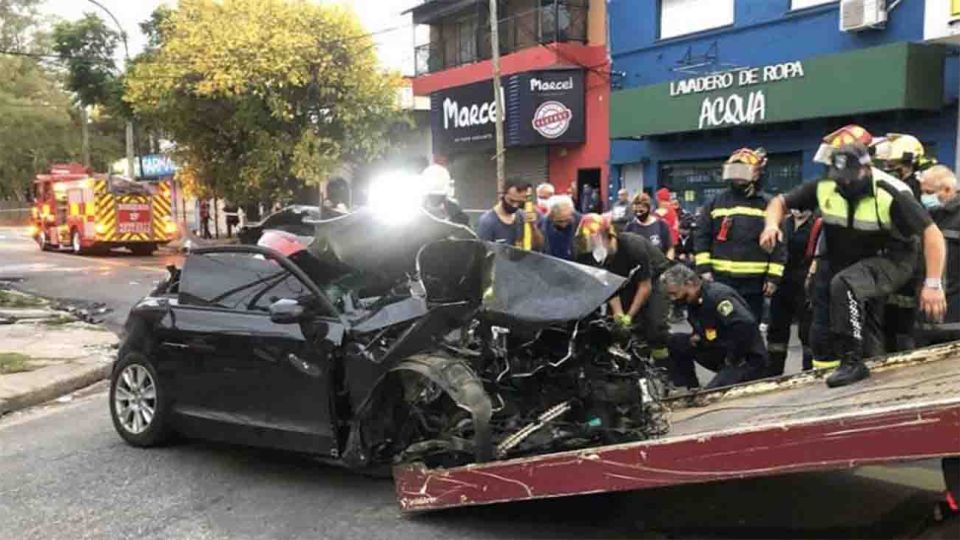 20210402 Lanus Audi Atropellaron a Dos Hermanas