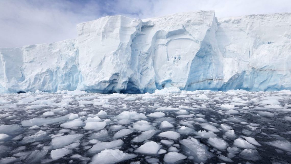 Melting glaciers put more than 15 million people at risk