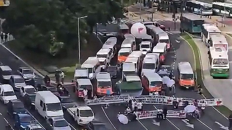 Marcha del Polo Obrero y organizaciones sociales por el Centro Porteño 20210408