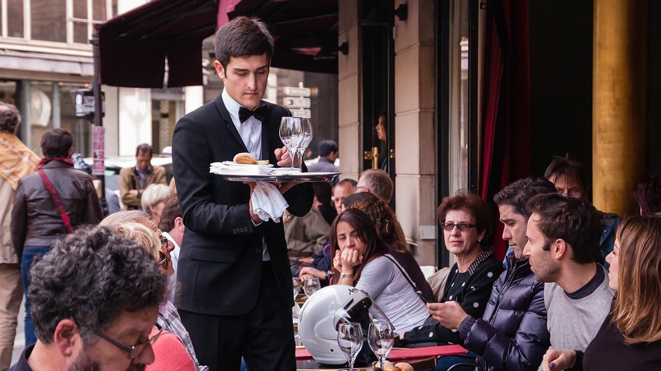 Multas a restaurantes y clientes en Francia