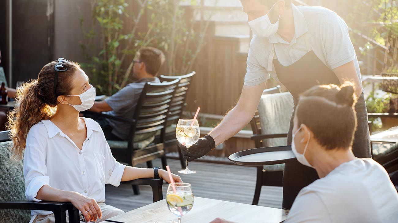 Multas a restaurantes y clientes en Francia