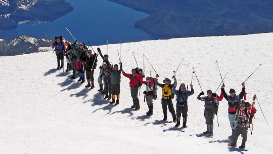 Bastones de trekking, cómo es caminar con cuatro piernas