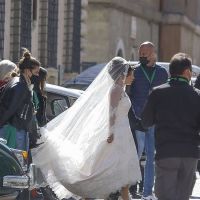 Lady Gaga cautiva con su vestido de novia en las grabaciones de "House of Gucci"