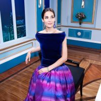 Recorre cada detalles del look de Juana Viale para la "Noche de Mirtha"