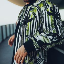 Maluma lanzó su colección de lujo junto a Balmain