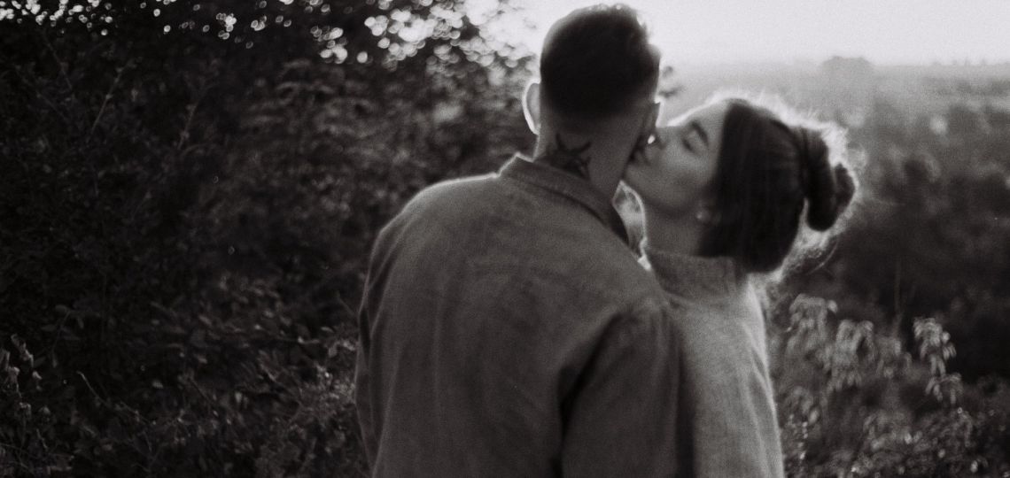Los besos, ¿son cosa del pasado?