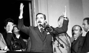 Presidente Raúl Alfonsín.